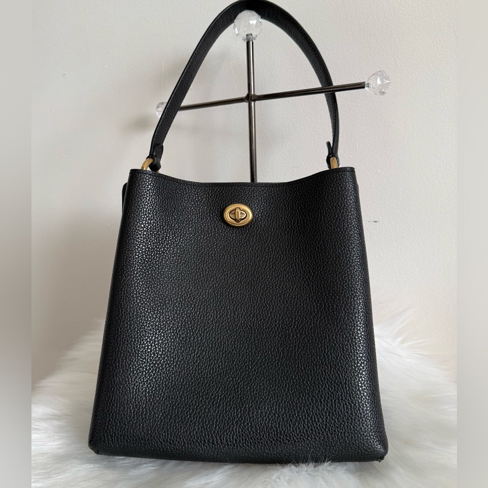 Coach bucket bag - Picture 2 of 14